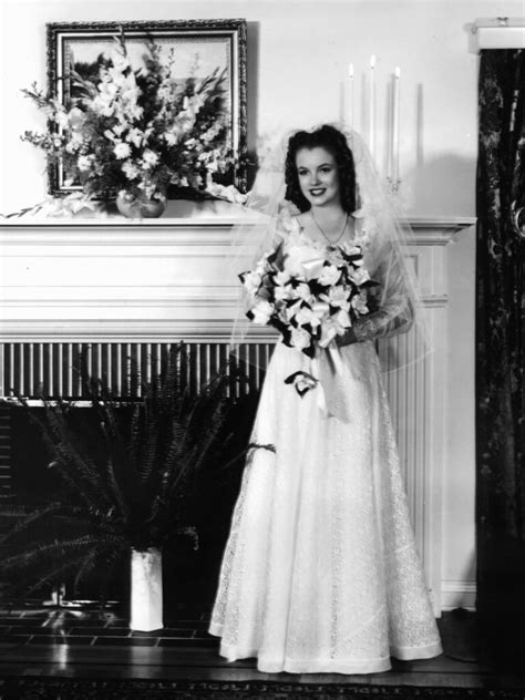 marilyn monroe wedding dress.